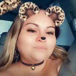 Meet your Posher, Chrissy